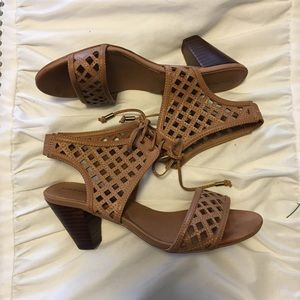 Adrienne Vittadini Heels